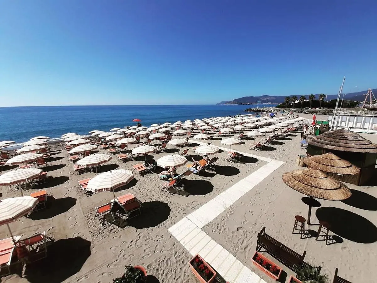 Don Pedro Beach House Savona Casa de Férias